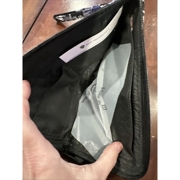 Vera Bradley RFID Tech Wristlet Wallet Frosted Floral Blue Black Clear Touch - Picture 4 of 5